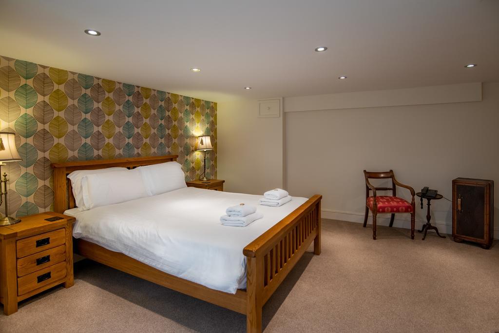 Guest house The White House By Bodacious! 4*